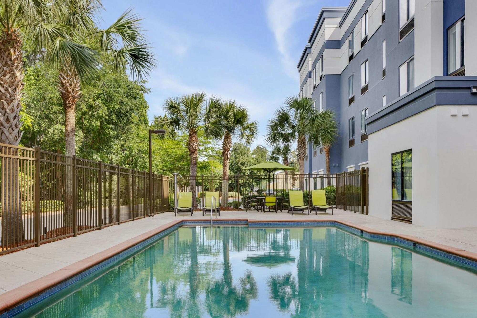 Springhill By Marriott North I-95 Area Hotel 3*